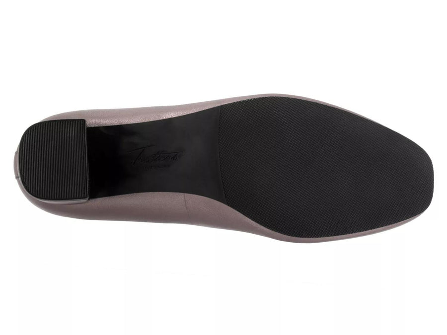 Trotters Daria Pump