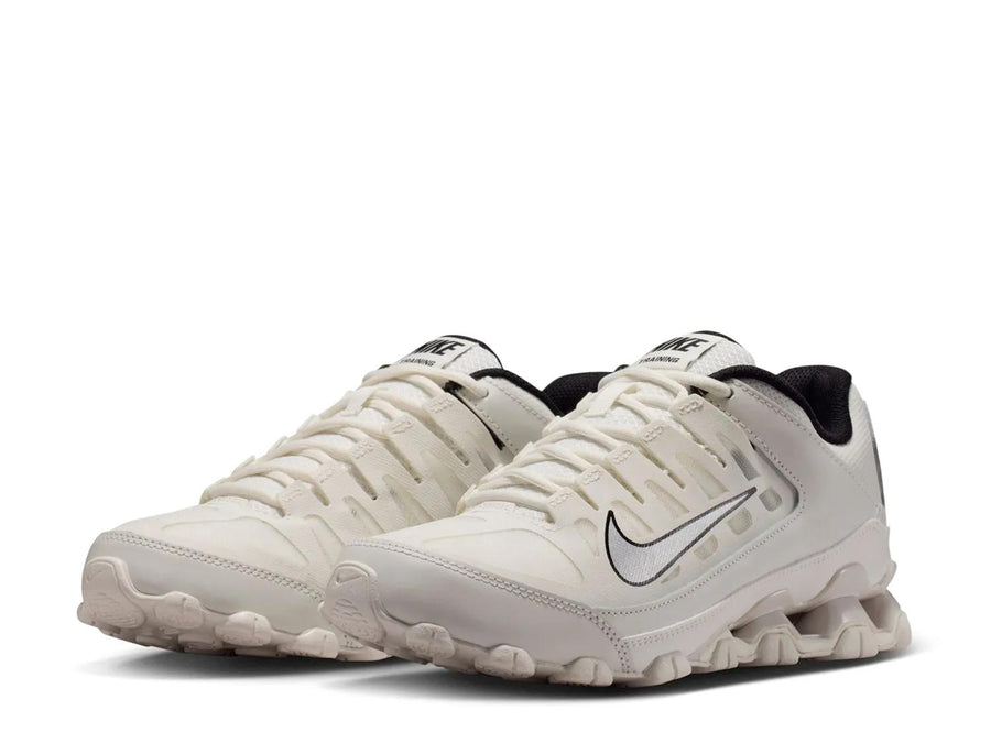 Nike Reax 8 TR Sneaker - Women's