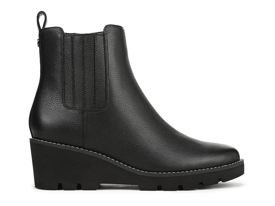 Vionic Aria Chelsea Bootie