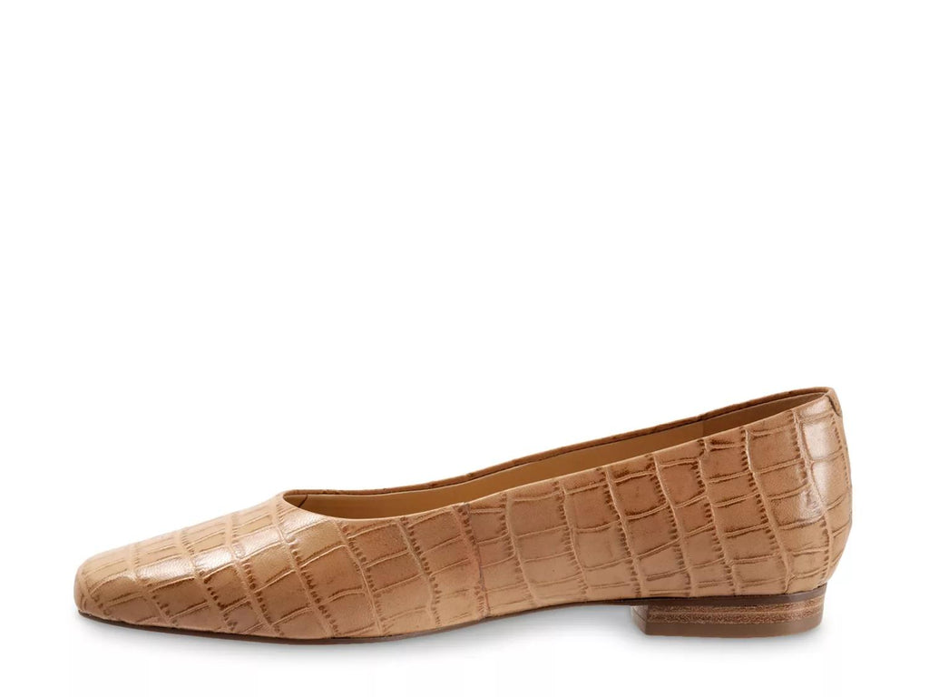 Trotters Honor Flat