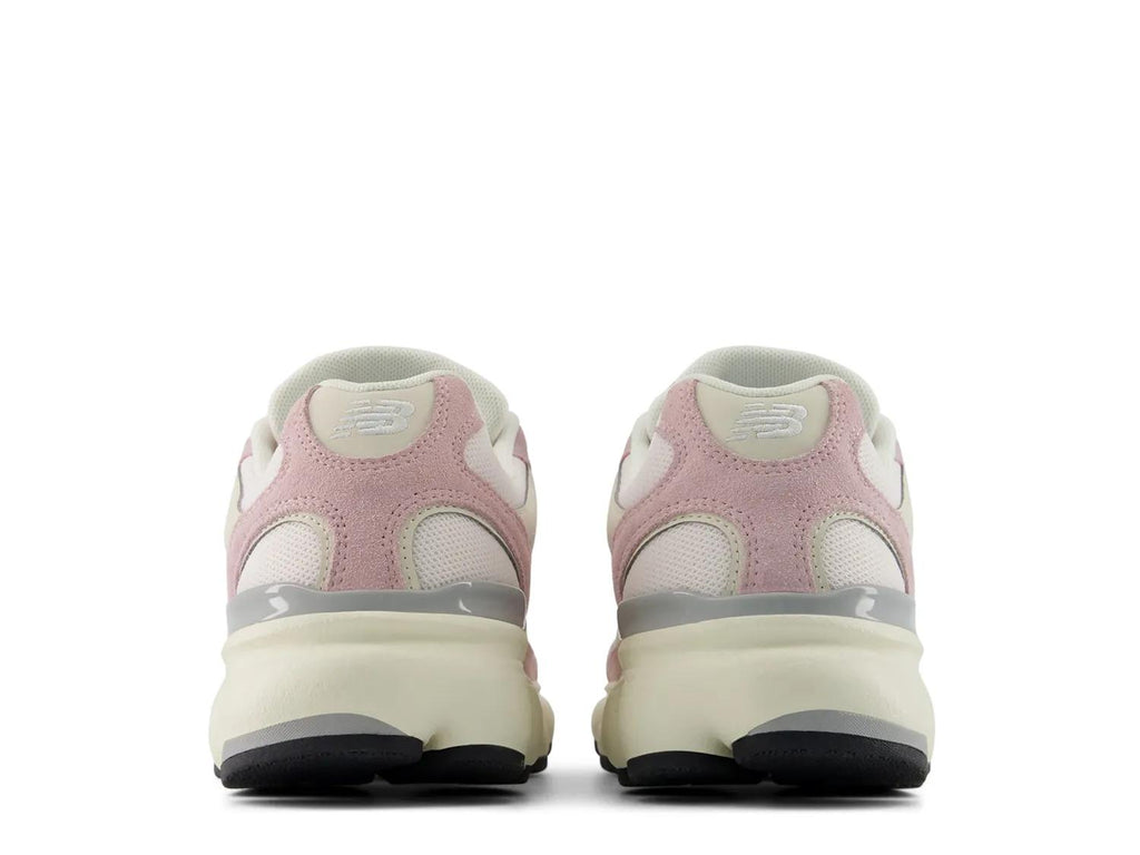New Balance 603 Sneaker - Women's
