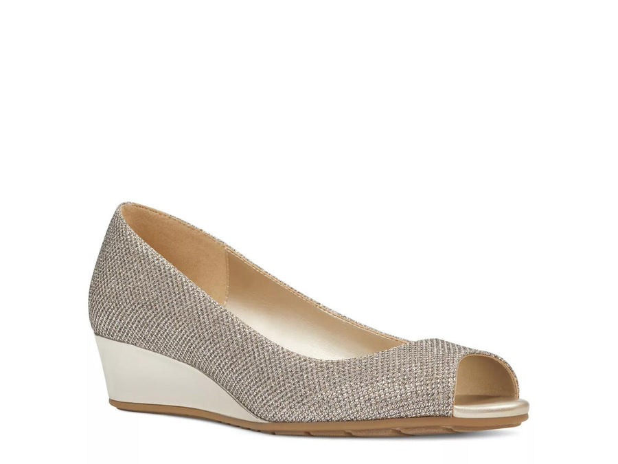 Bandolino Candra Wedge Pump