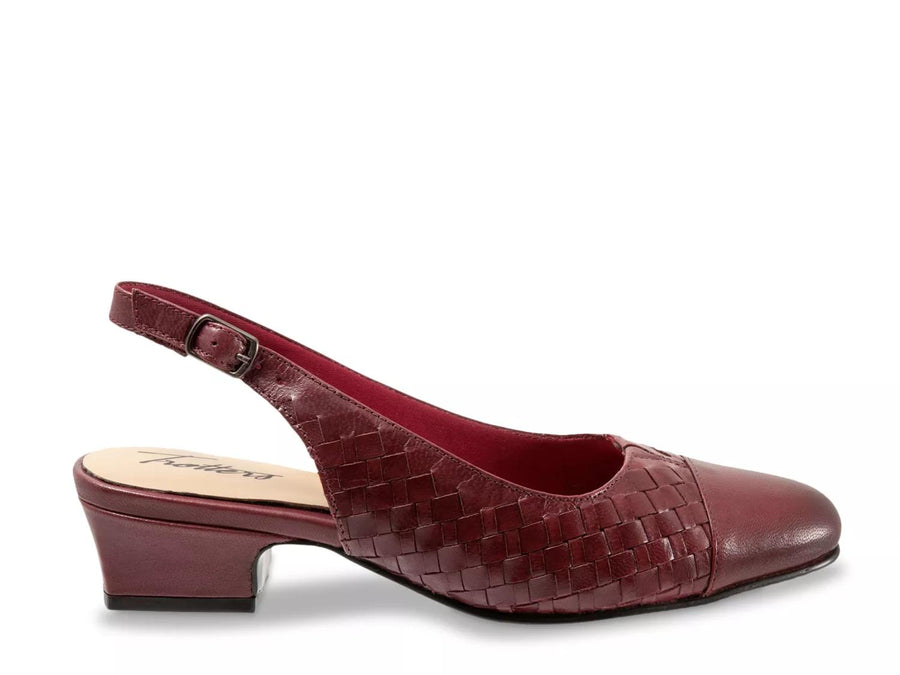 Trotters Dea Pump