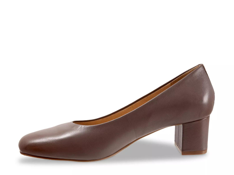 Trotters Daria Pump