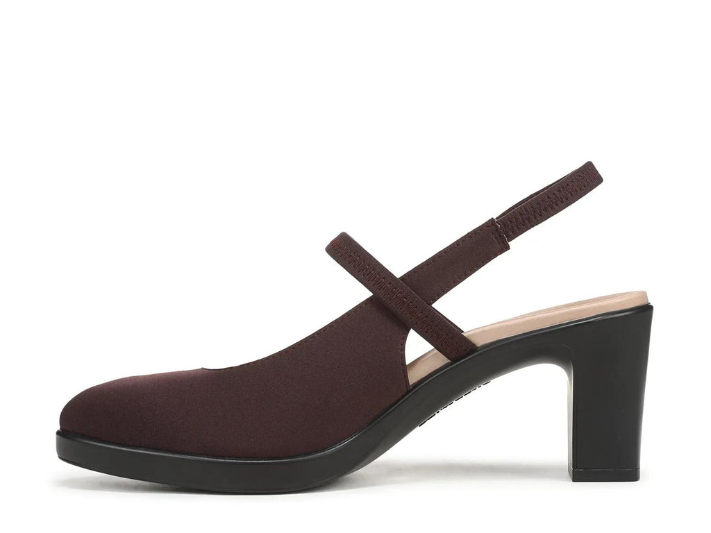 Lifestride Evoke Pump