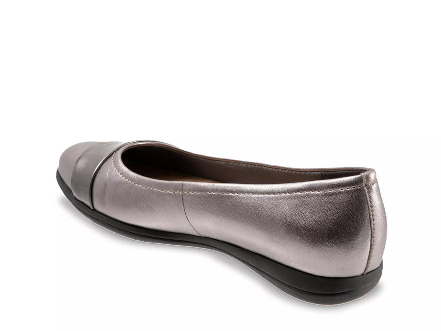 Trotters Danni Flat