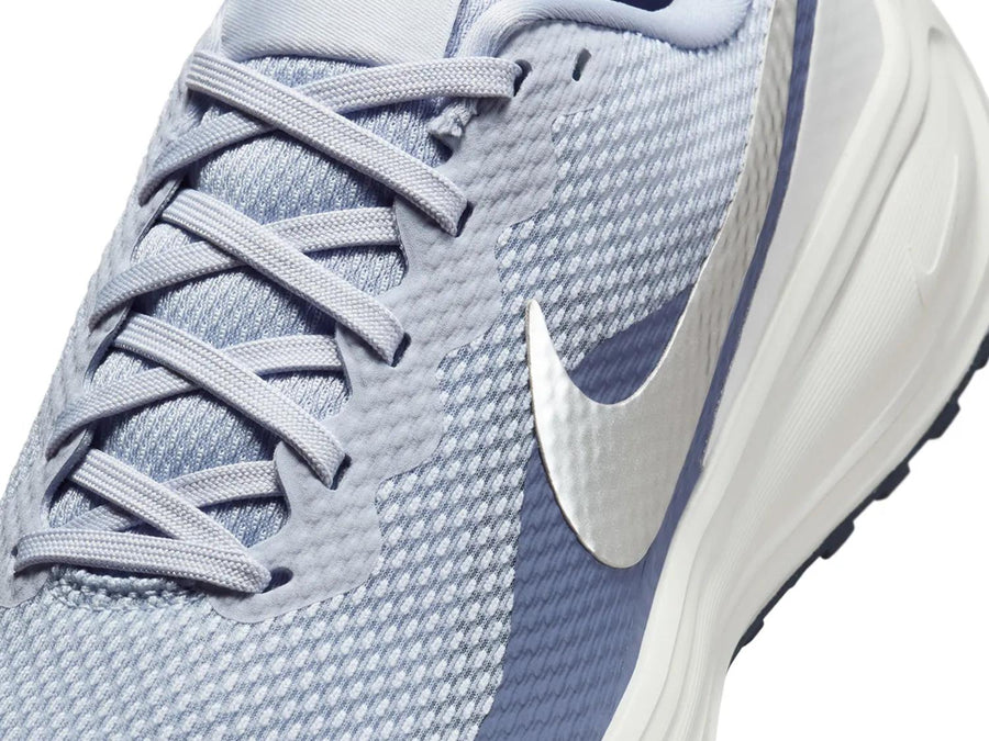 Nike Revolution 8 Running Shoe - Women's