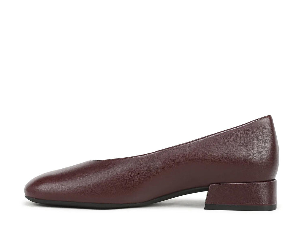 Vionic Petra Pump