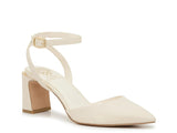 Vince Camuto Hesema Pump