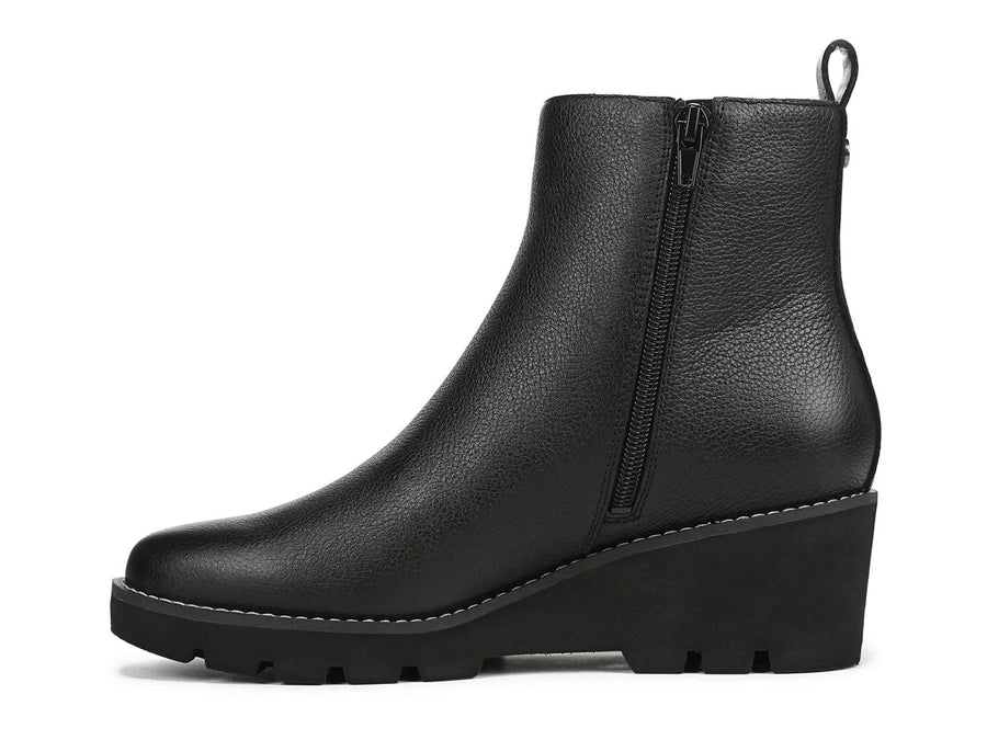 Vionic Aria Chelsea Bootie