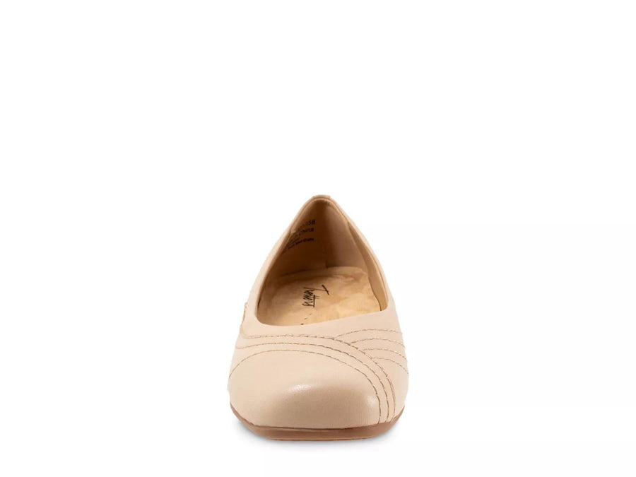 Trotters Sasha Flat