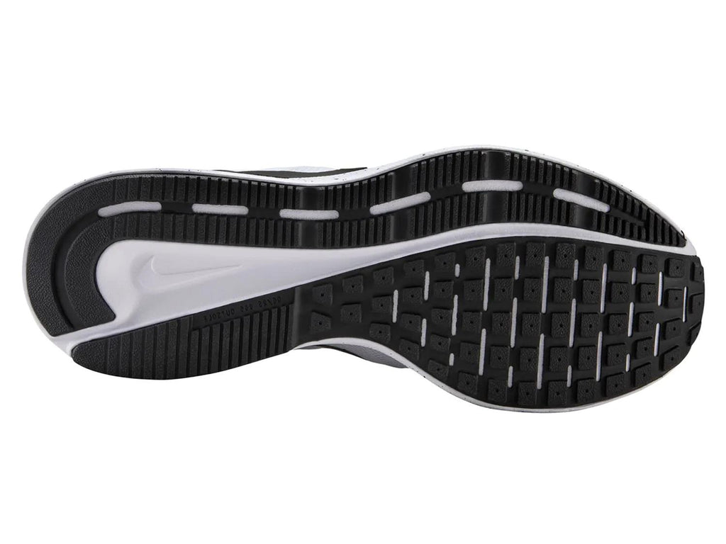 Nike Run Swift 3 Running Shoe - Women's