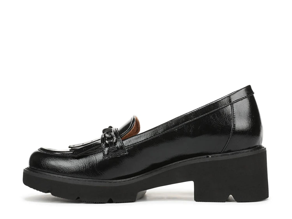 Naturalizer Celia Kiltie Loafer - Women's