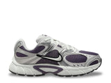 Nike V5 RNR Sneaker - Women's