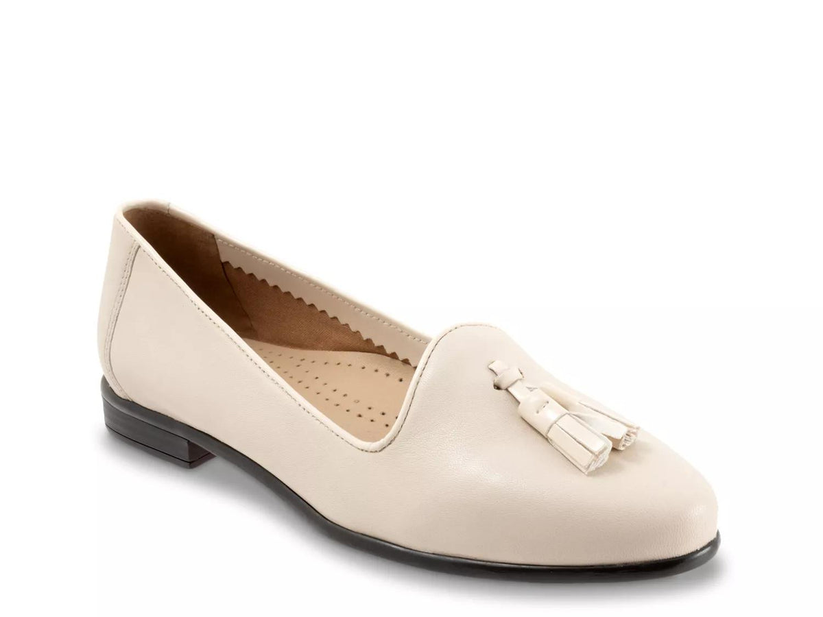 Trotters Liz Loafer