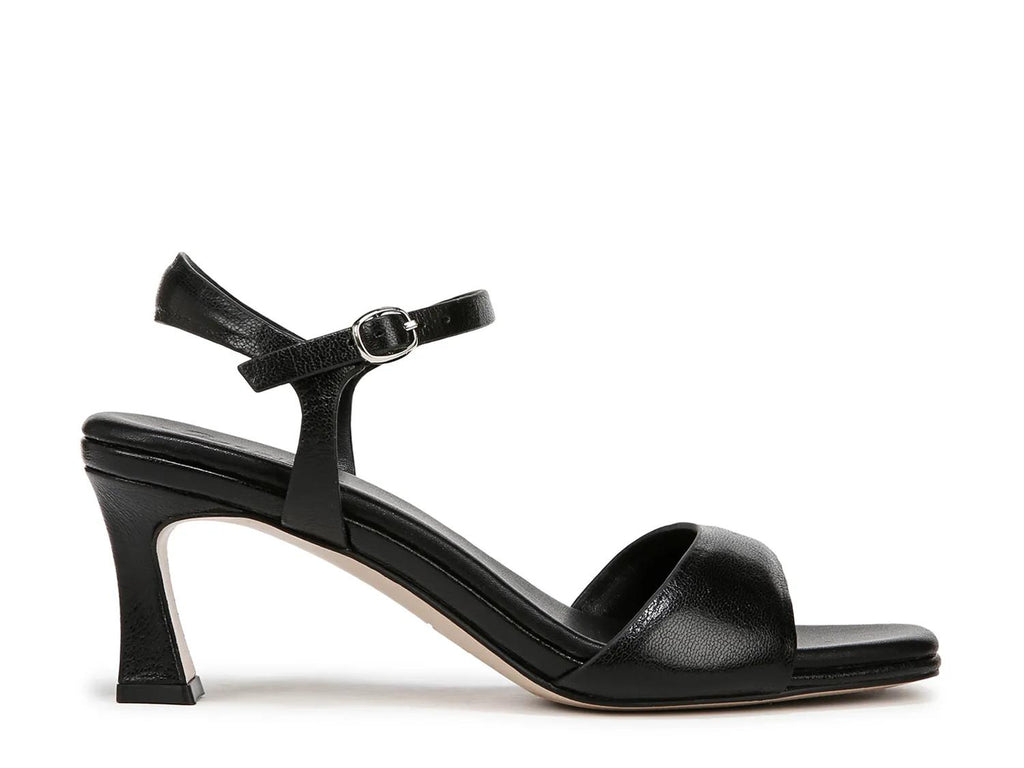 27 Edit Naturalizer Grace Sandal