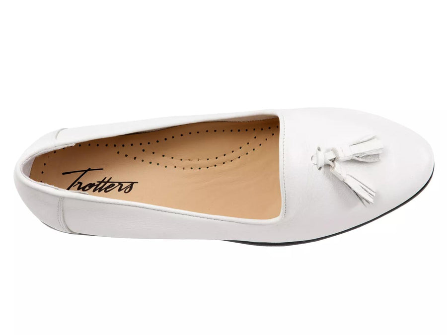 Trotters Liz Loafer
