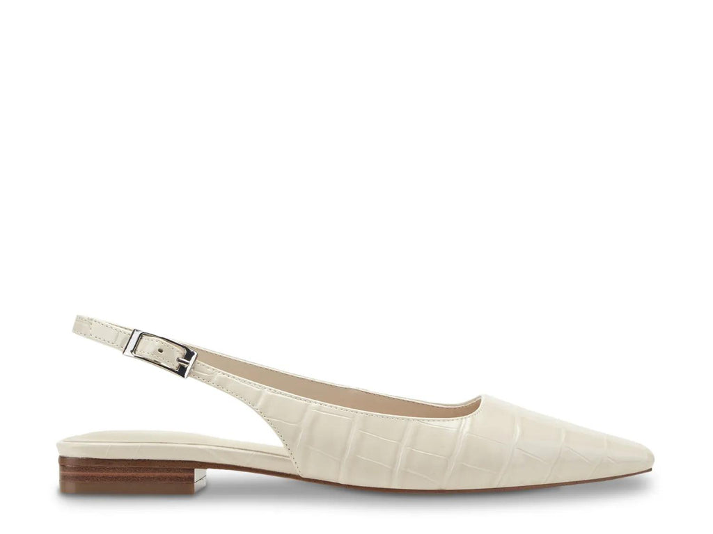 Marc Fisher Gelli Flat