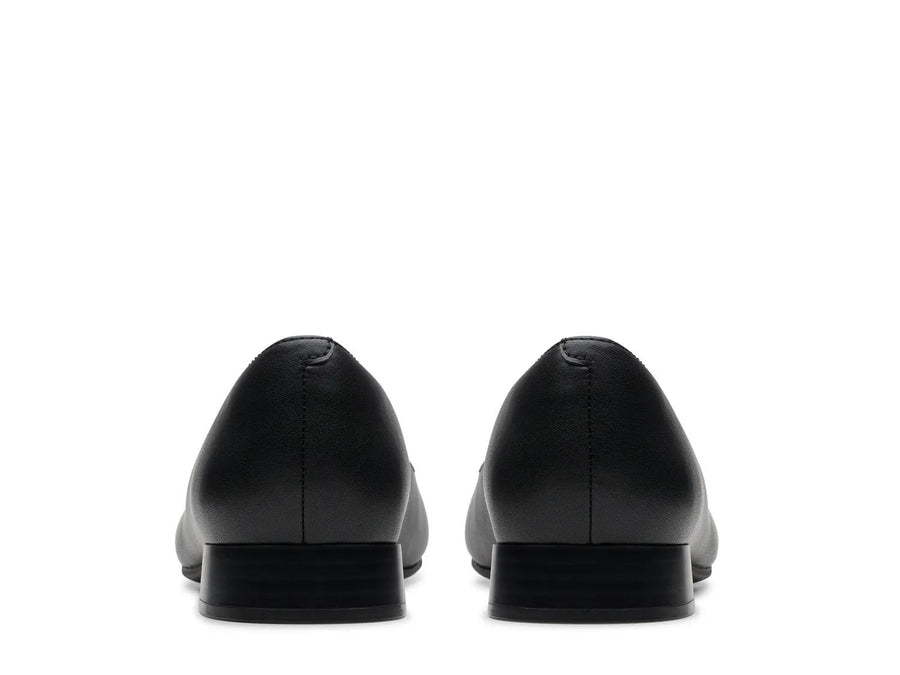 Clarks Natalyn Wish Flat