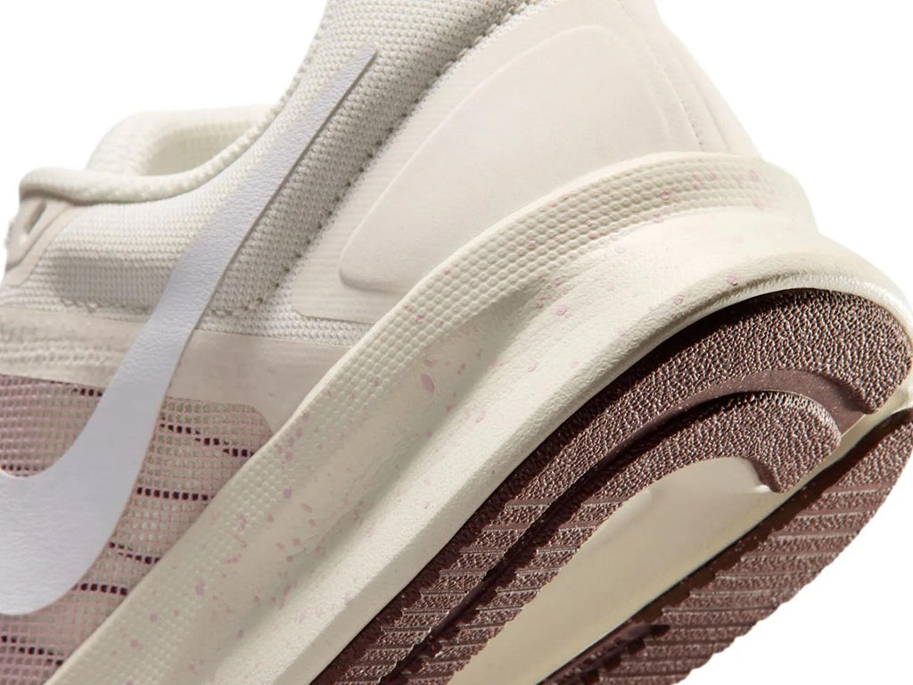 Nike Run Swift 3 Running Shoe - Women's