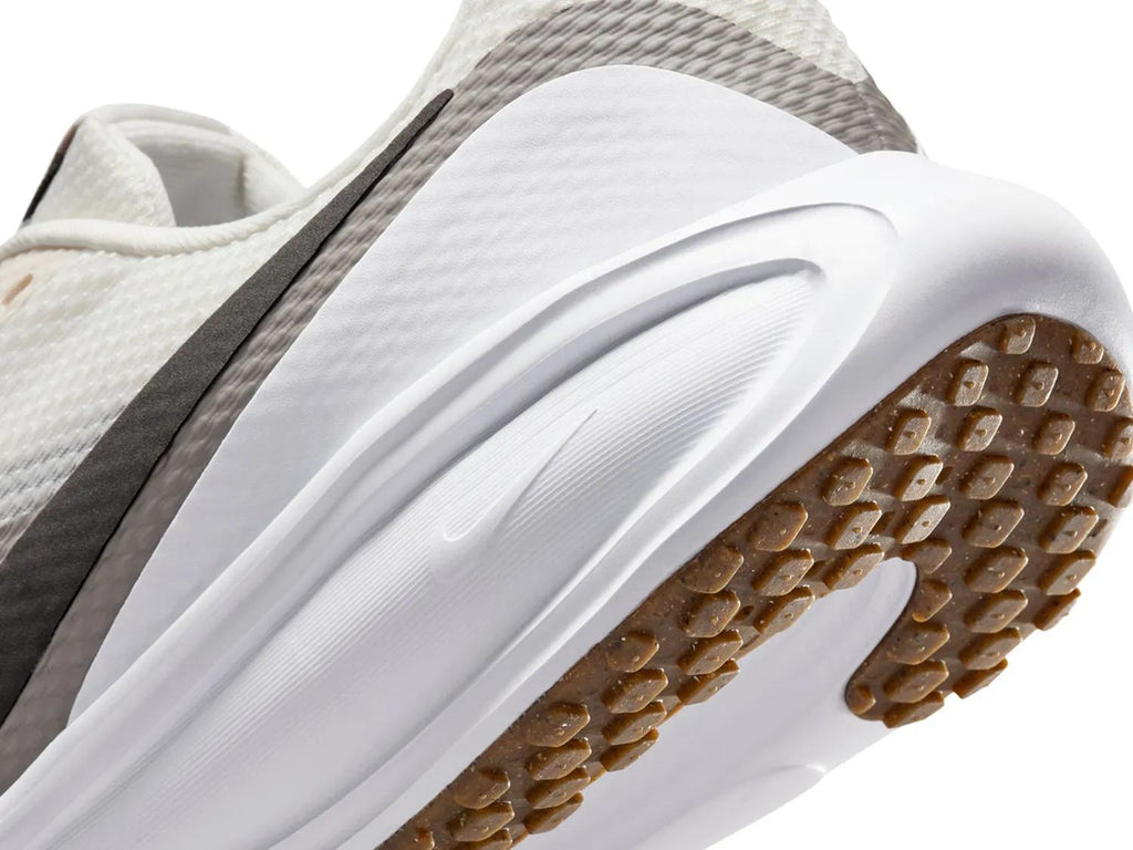 Nike Revolution 8 Running Shoe - Men's