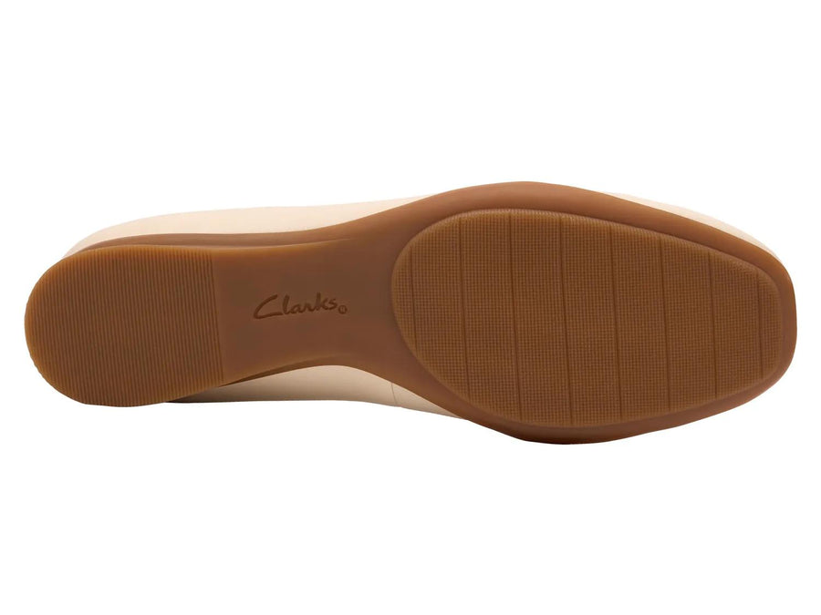 Clarks Jazymnn Lo Flat