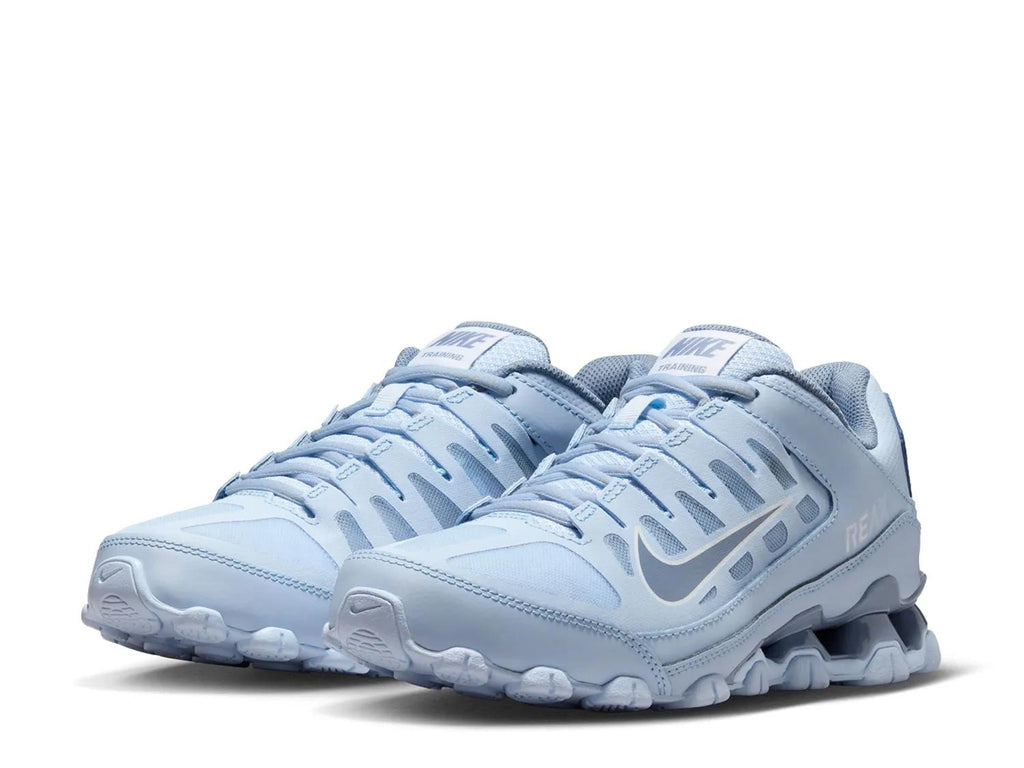 Nike Reax 8 TR Sneaker - Women's
