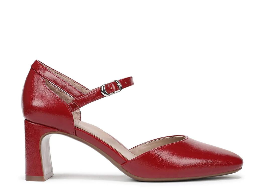 Naturalizer Yasmin Pump