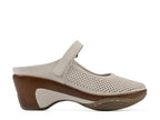 White Mountain Vinto2 Mary Jane Clog