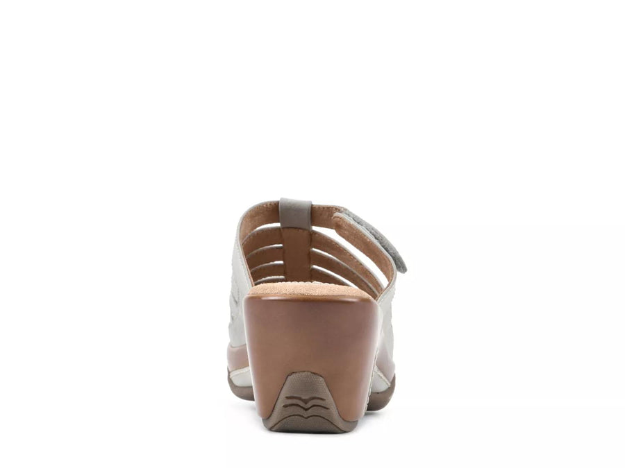 White Mountain Valencia Platform Sandal