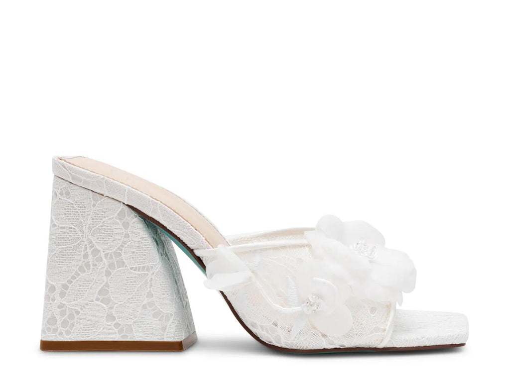 Betsey Johnson Jalon Sandal