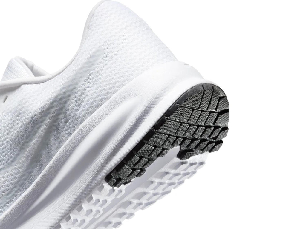 Nike Run Defy Running Shoe - Women's