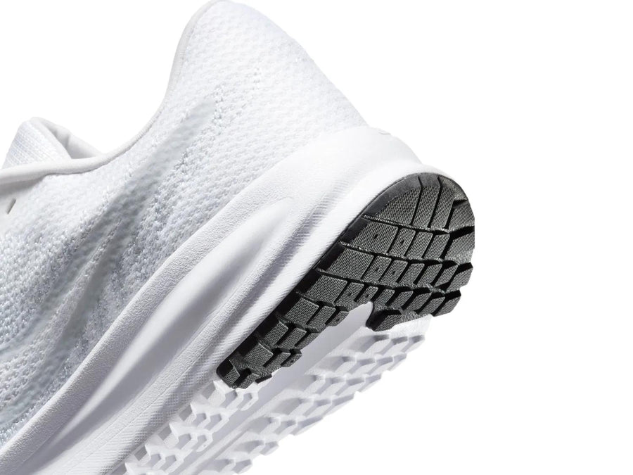 Nike Run Defy Running Shoe - Women's