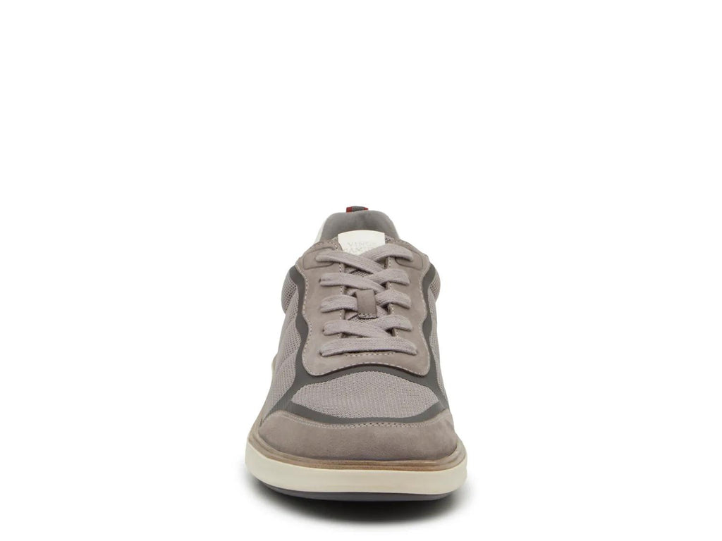 Vince Camuto Haldin Sneaker