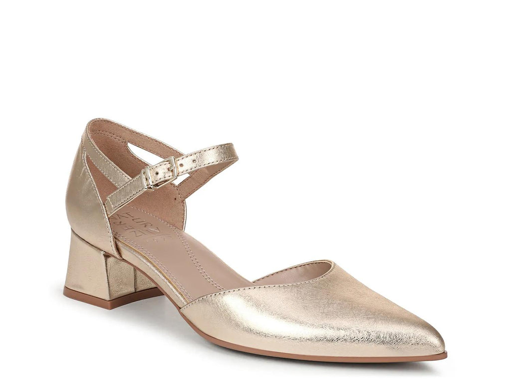 Naturalizer Maddox Pump