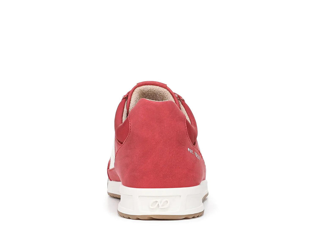 Naturalizer Garnet Sneaker