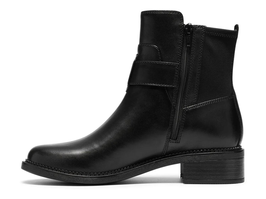 Clarks Maye Beth Bootie - Women's