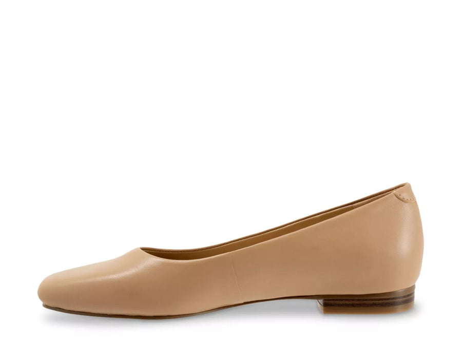 Trotters Honor Flat