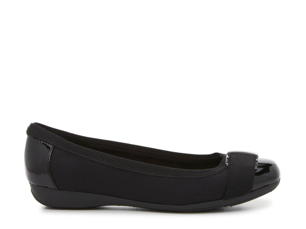Anne Klein Ultimate Flat