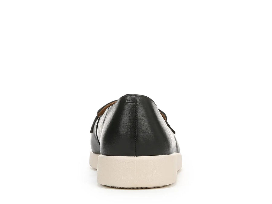 Naturalizer Karis Loafer