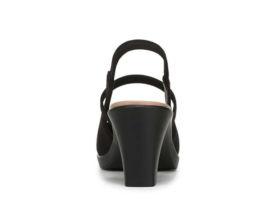 Lifestride Evoke Pump