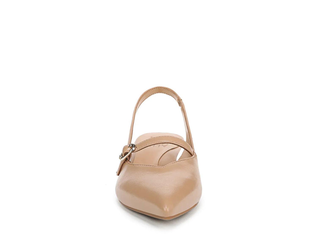 Naturalizer Grayson Pump
