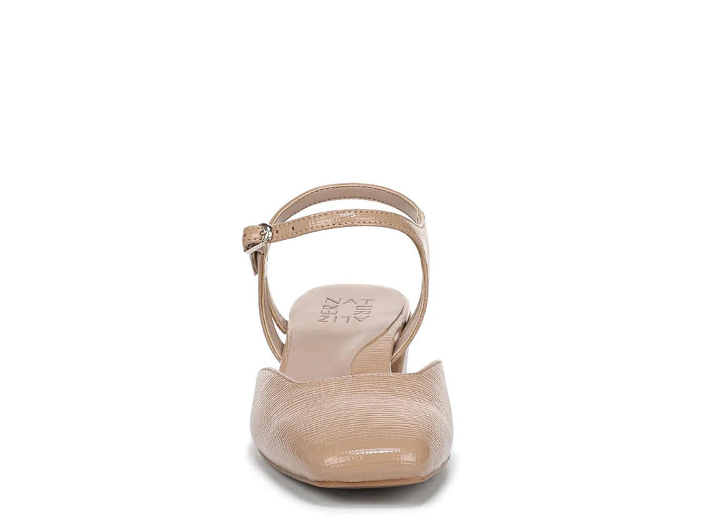 Naturalizer Hattie Pump