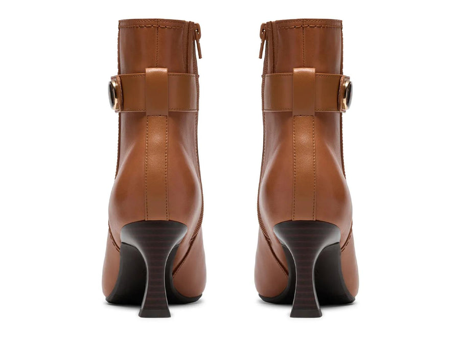 Clarks Tammitha Nora Bootie - Women's