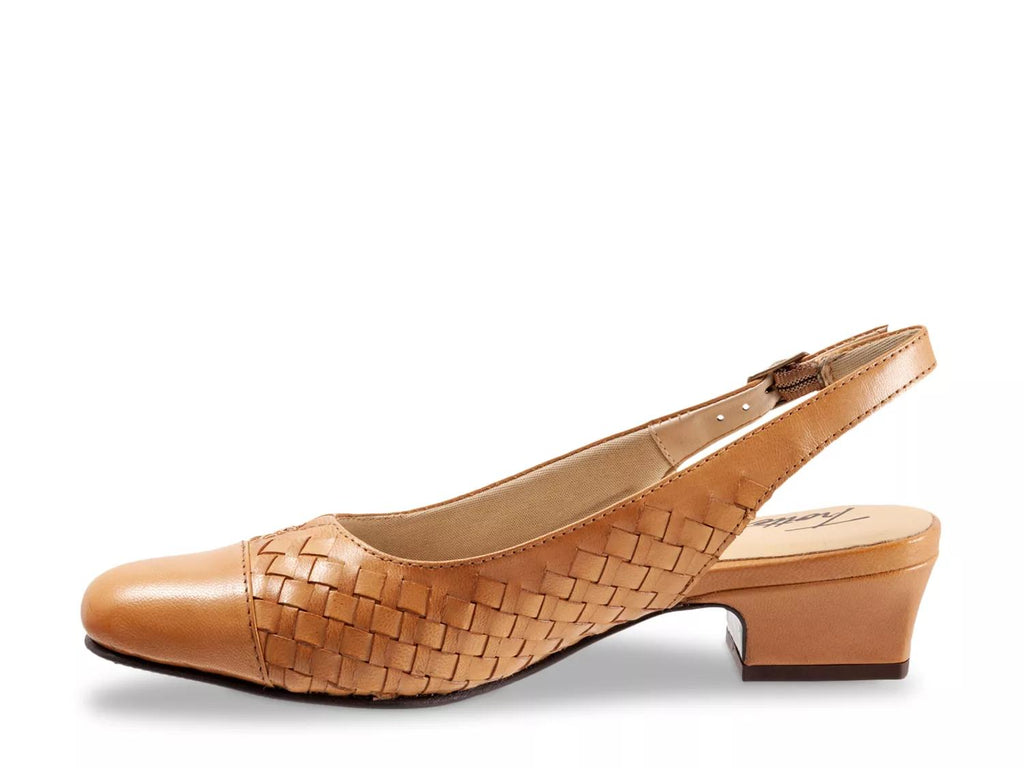 Trotters Dea Pump
