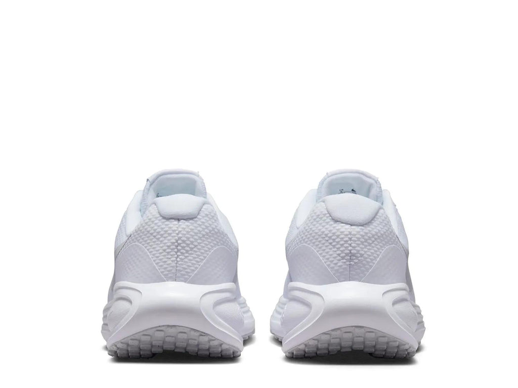 Nike Revolution 8 Running Shoe - Women's