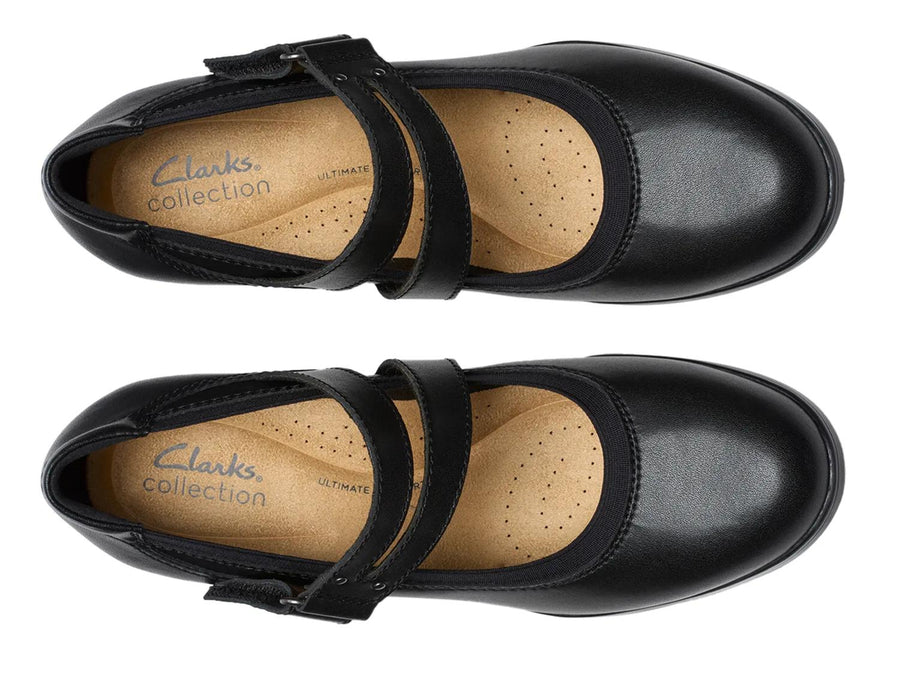 Clarks Emily Janna Pump