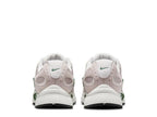 Nike V5 RNR Sneaker - Men's