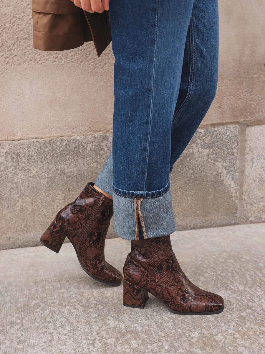 Lifestride Henny Bootie