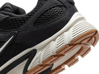 Nike V5 RNR Sneaker - Men's